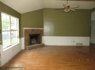 5821 Chadwell Rd, Millington, TN 38053