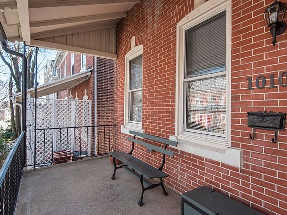 3rd image of 1010 W 8th St