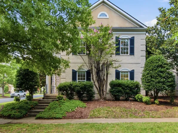 700 Pebble Springs Dr, Franklin, TN 37067