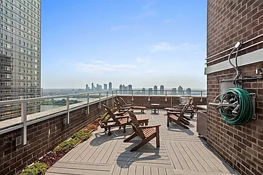 Rented by Level Group