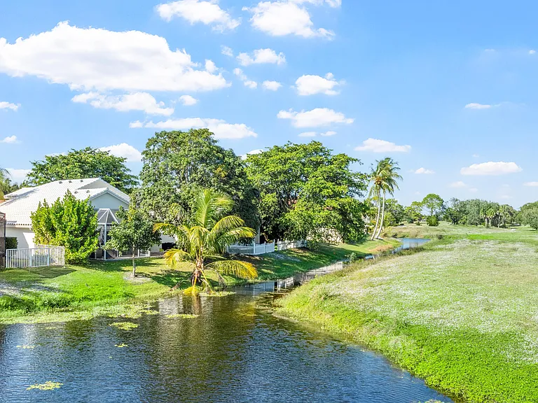 2650 Fairway Cove Ct — Photo 43