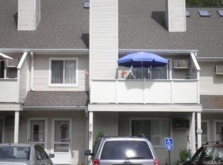 202 Willow Spgs, New Milford, CT 06776