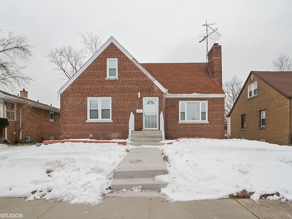 1st image of 122 Highland St