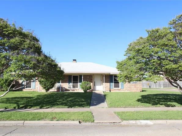 5038 Boca Raton Dr, Garland, TX 75043