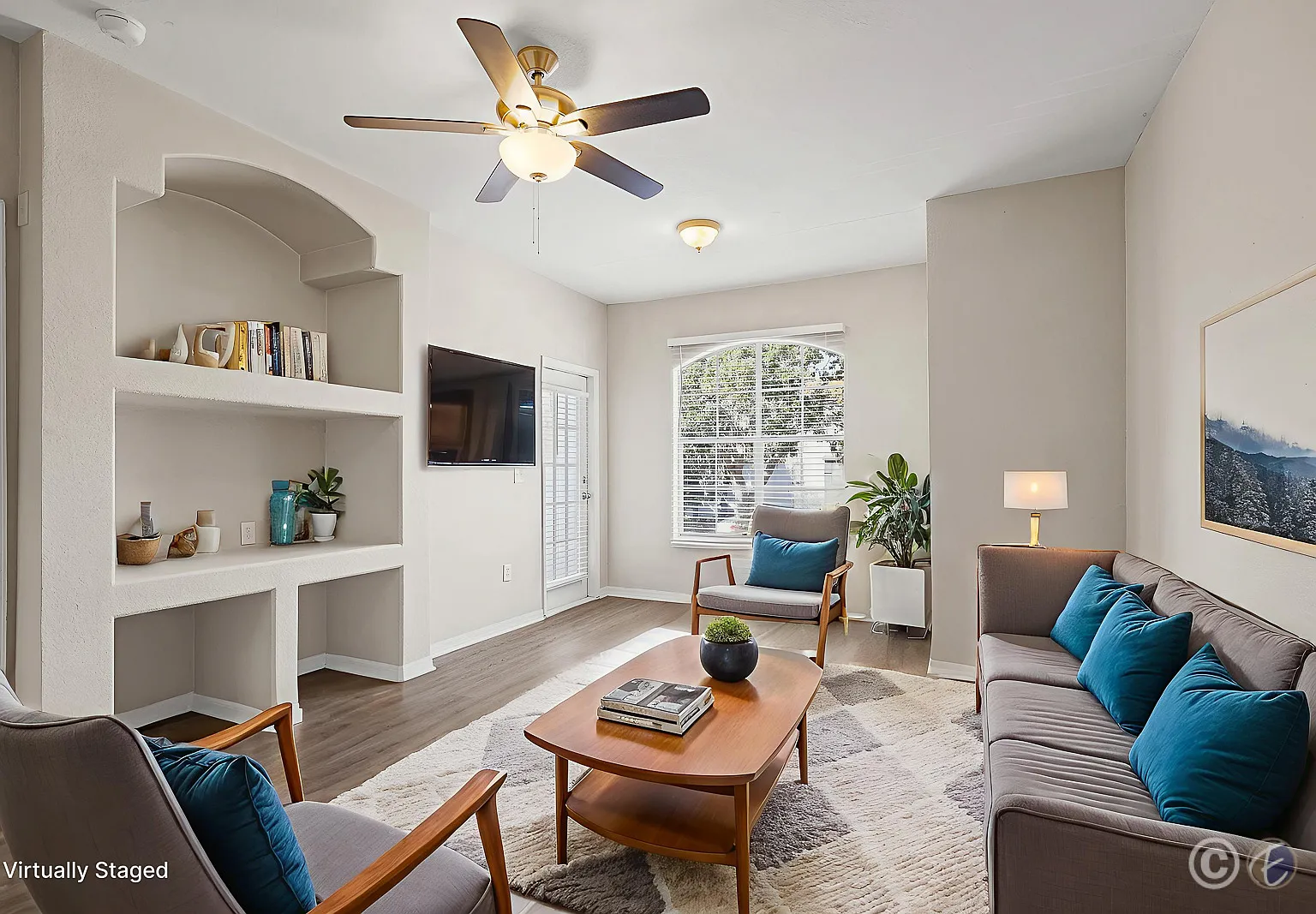 8513 Lucuya Way — Photo 3