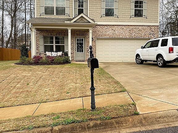 3rd image of 142 Grand Oak Dr #8