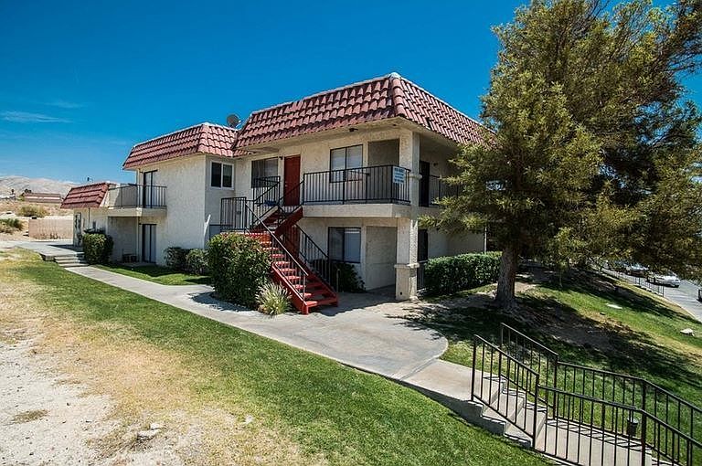 1st image of 68090 Calle Las Tiendas APT B