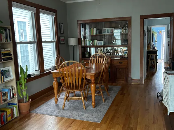 2443 W Warner Ave #2, Chicago, IL 60618