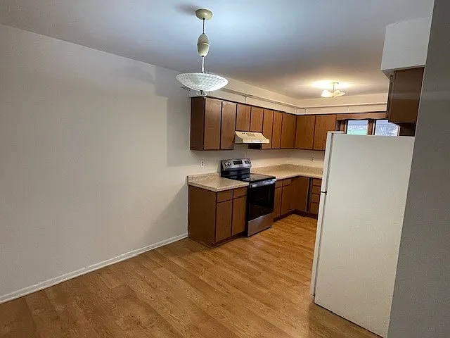 104 Henry St #2 — Photo 7