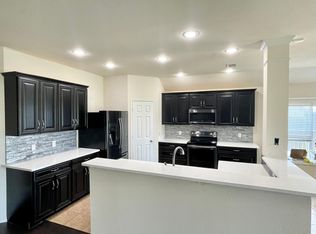 8219 Mossberg Dr, Arlington, TX 76002