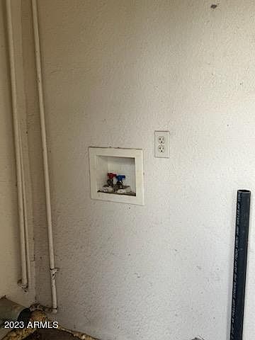 1st image of 4528 N 17TH Avenue