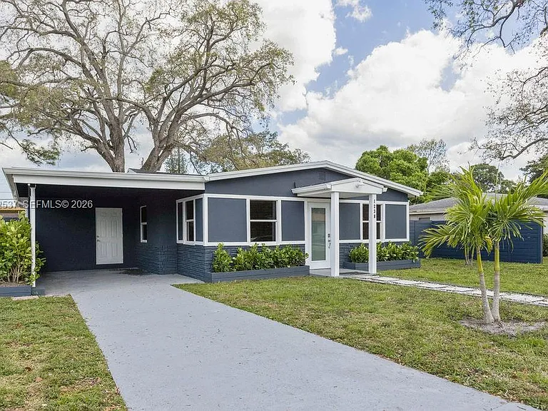 1230 NW 7th Ave — Photo 55