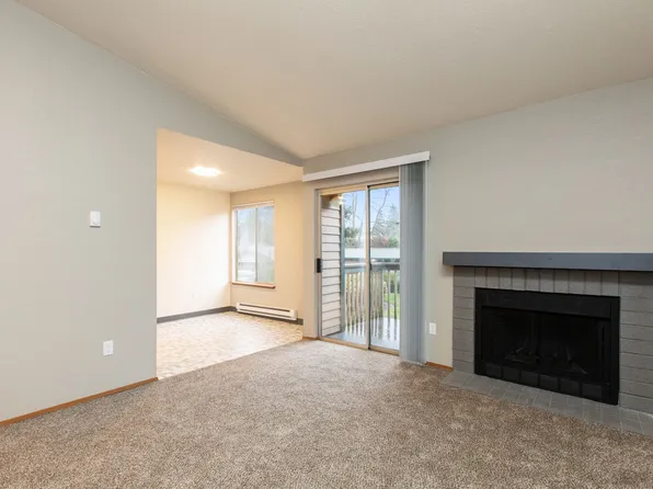 7510 41st Street Ct W #C-02, Tacoma, WA 98466