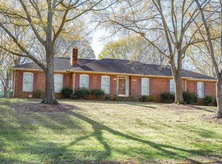 908 Belmorrow Dr, Charlotte, NC 28214