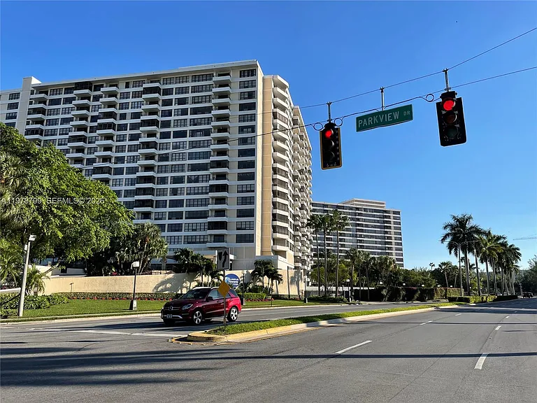 851 Three Islands Blvd #209 — Photo 33