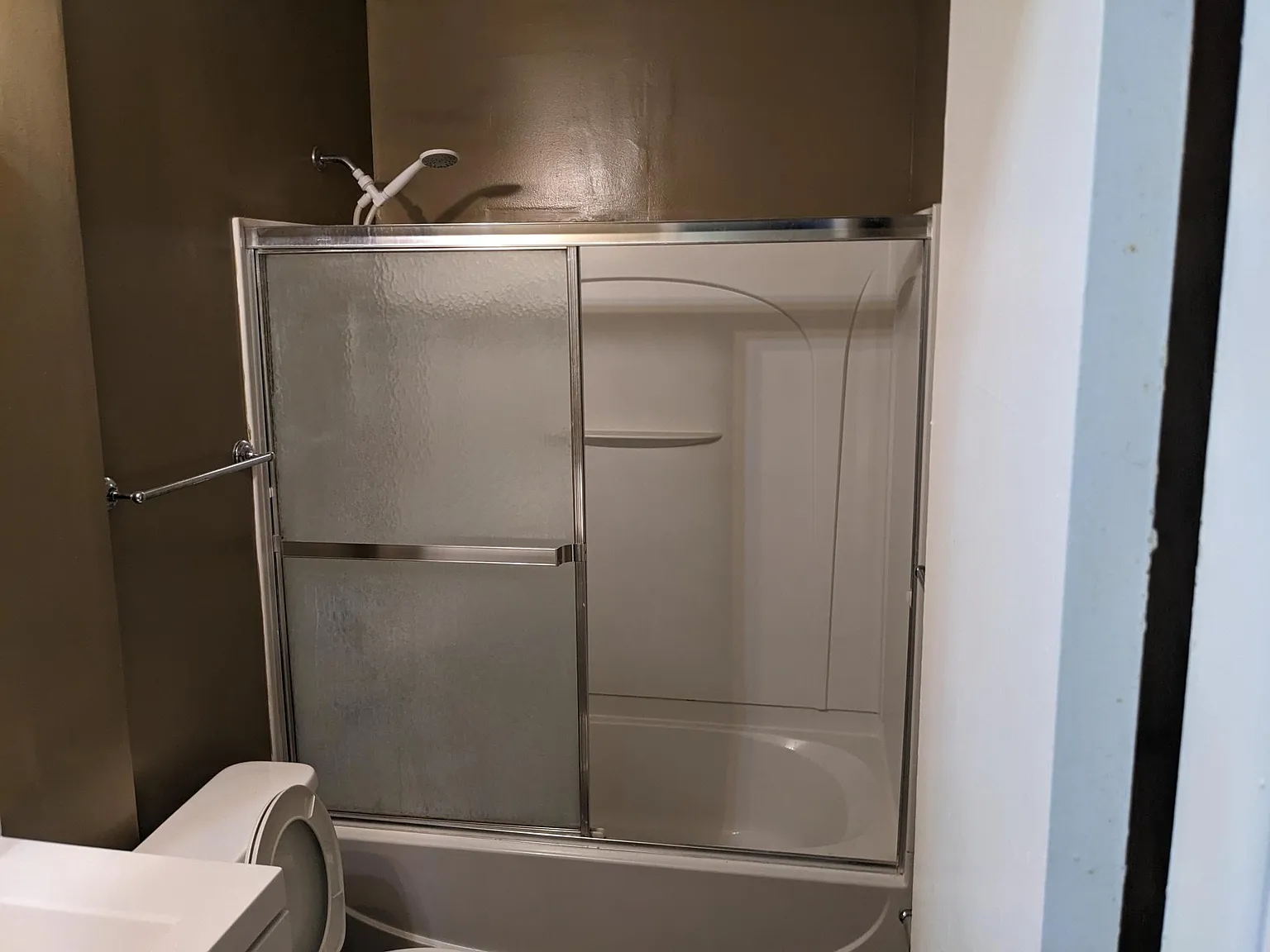 2 bed, 800 sqft, $950 — Photo 4