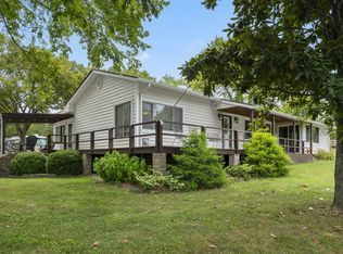 10 Stagecoach Ln, Cape Fair, MO 65624