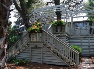 715 E Cooper Ave, Folly Beach, SC 29439
