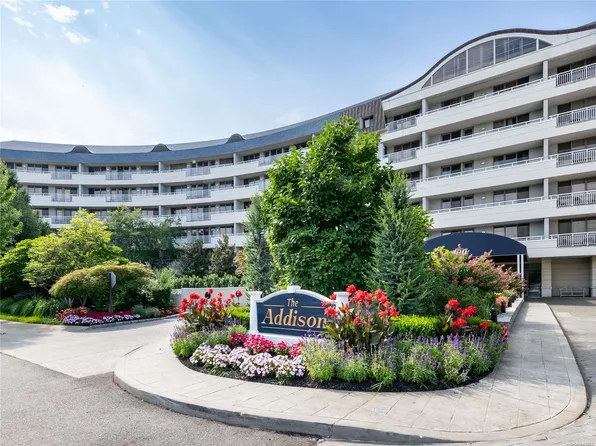 100 Harbor View Drive #227, Port Washington, NY 11050