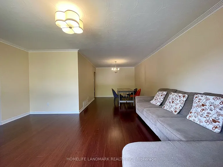 23 Beethoven Ct — Photo 4