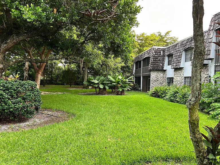 3115 Oakland Shores Dr #E103 — Photo 14