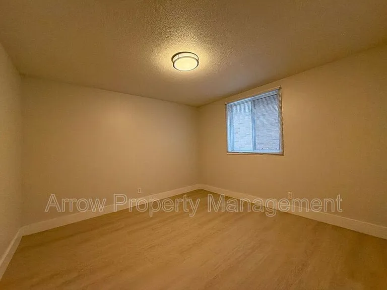 3619 N 60th St #22 — Photo 4