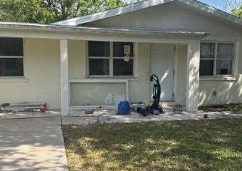1st image of 2216 Mark Ave