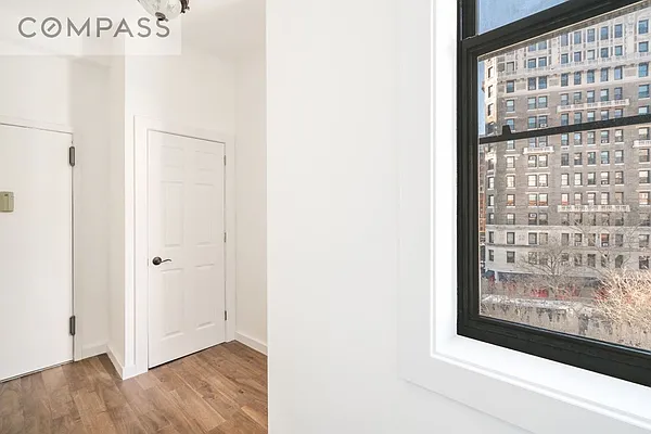 Rented by Compass | media 13