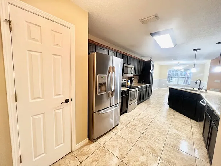 655 County Line Rd — Photo 9