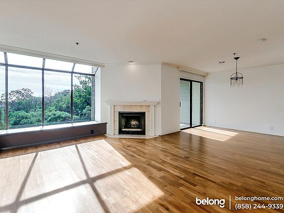 3rd image of 1950 Upas St Unit 302