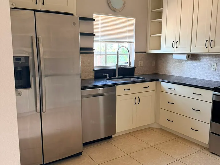 700 Lally Rock Ct — Photo 6