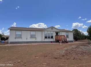 44175 N Cattle Dr, Ash Fork, AZ 86320