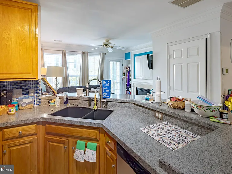 5977 Terrapin Pl #5977 — Photo 8