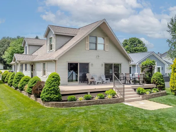 4635 S 50 E, Wolcottville, IN 46795