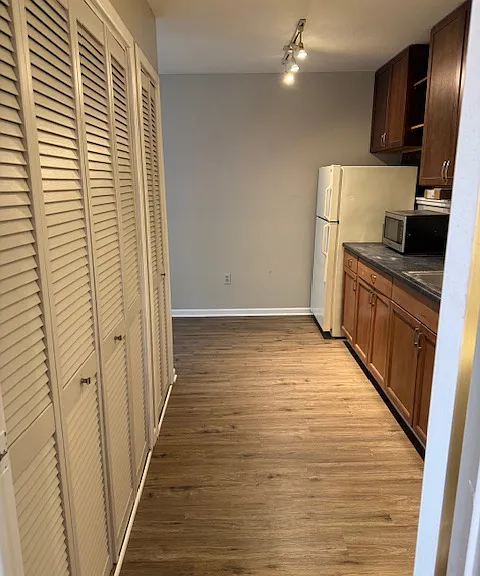 487 South Ave #487 — Photo 4