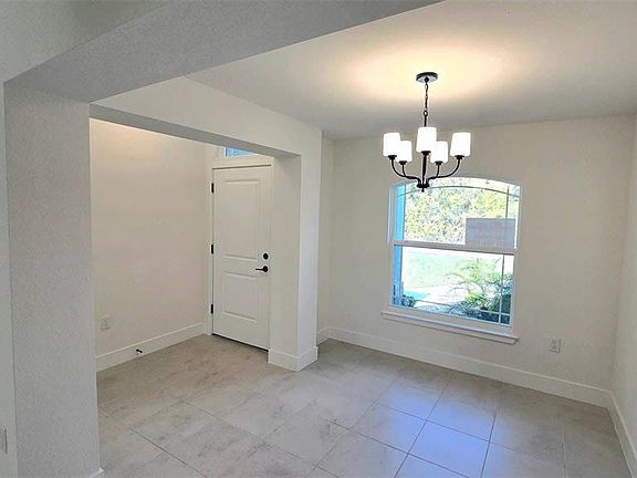 4th image of 8409 Skile Rd