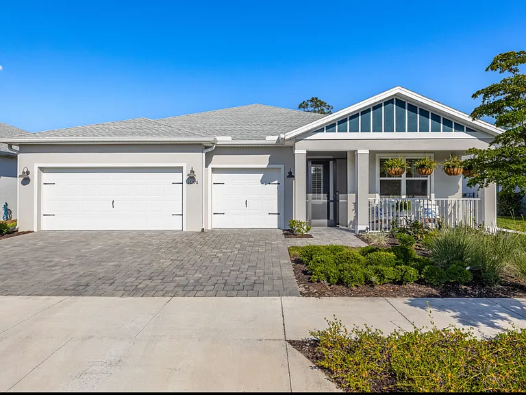 16376 Palmetto St — Photo 1