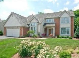 1925 Halifax St, Libertyville, IL 60048