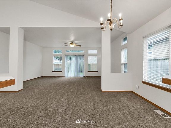 2nd image of 5520 37th Ave SE