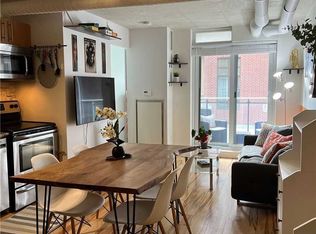 170 Sudbury St #203, Toronto, ON M6J 0A1