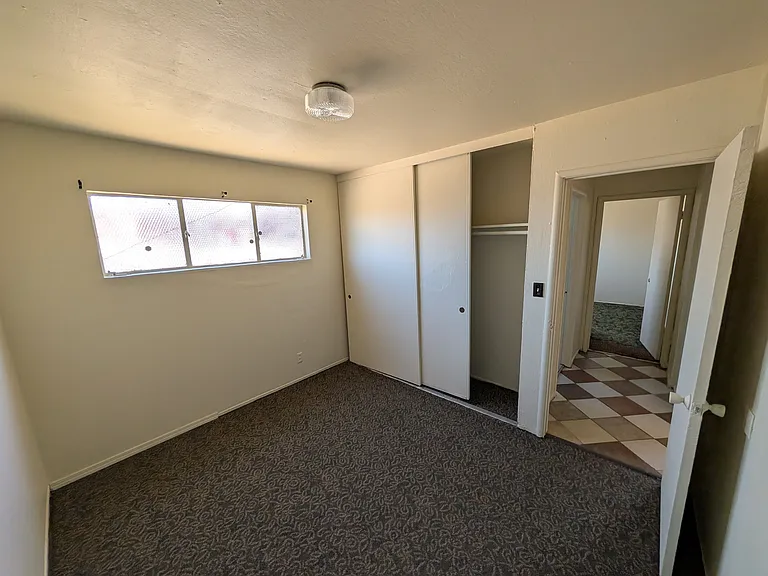 10023 Macarthur Blvd #4 — Photo 6