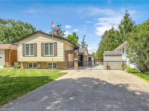 46 Brisbane Blvd, Brantford, ON N3S 4L3