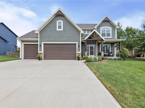 1800 Knoll Creek Ln, Raymore, MO 64083