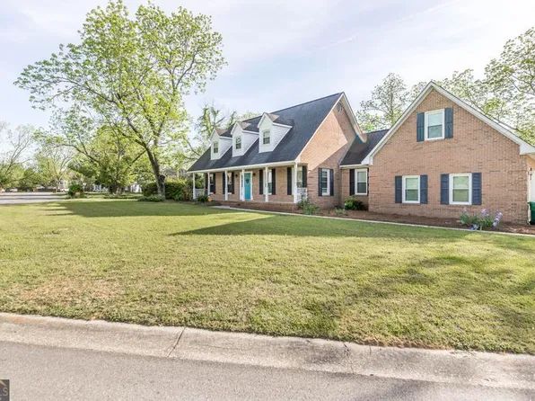 201 Silver Cir, Warner Robins, GA 31093