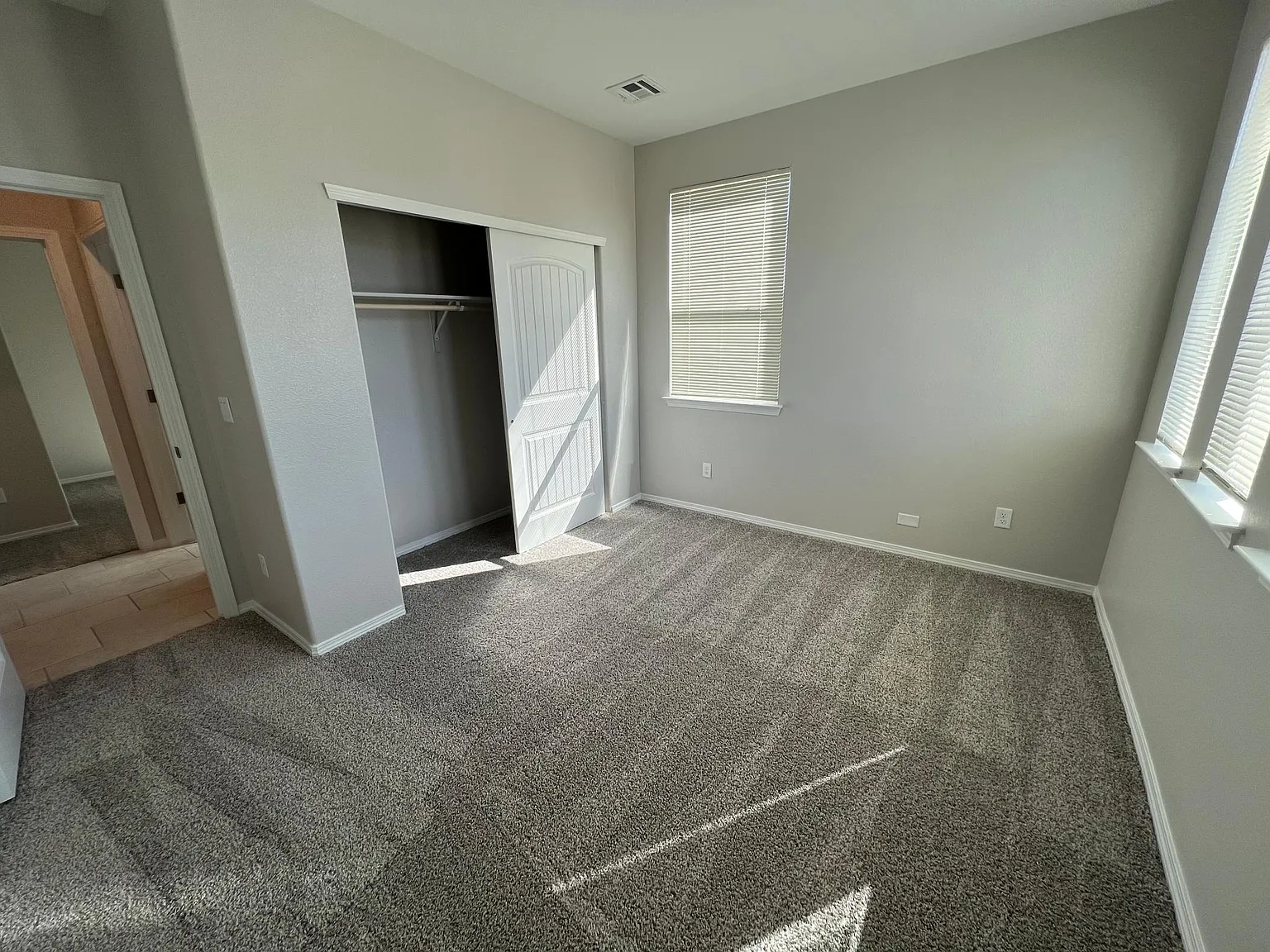 11497 Summer Dr — Photo 3