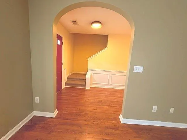 529 Summerbrooke Ct — Photo 4