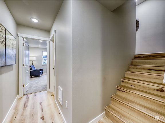 5th image of 26220 Dungeness Ave #C129