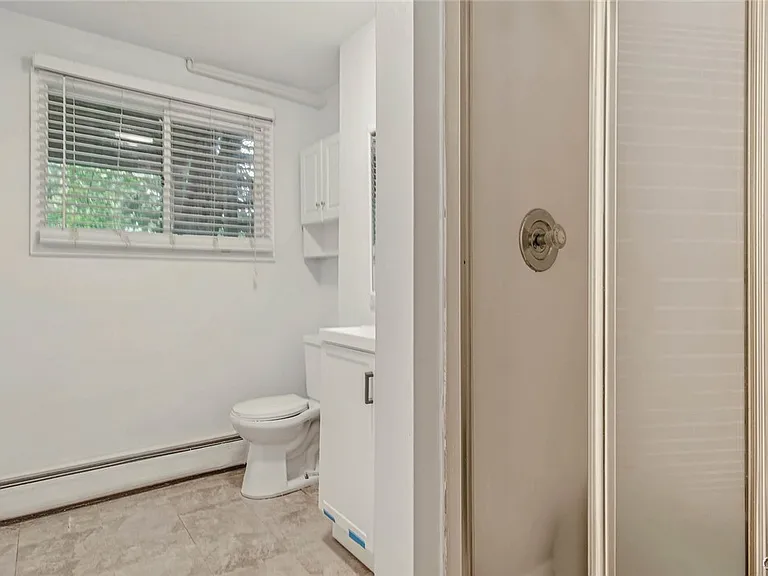 147 Elm St — Photo 16