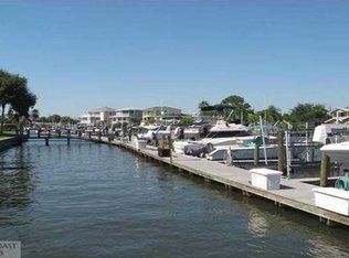 2363 Hanover Dr, Dunedin, FL 34698