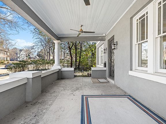 4th image of 2237 Court Ave